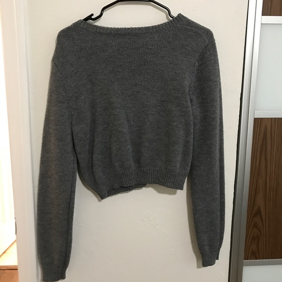 grey cropped sweater - Picture 4 of 6